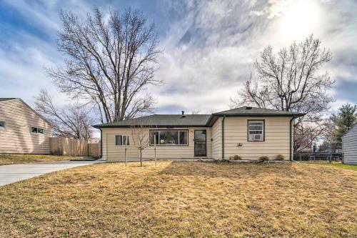 Modern Littleton Home With Yard Pets Welcome!