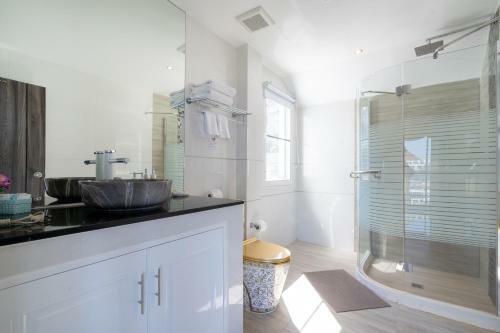 Luxury Villa 8 Bedroom In Patong Beach Villa Infinity