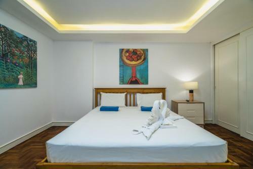 Patong Hill Sea View Villa 4 Bedroom Private Pool