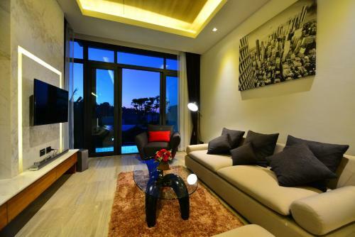 Bukit Pool Villas - Sha Extra Plus