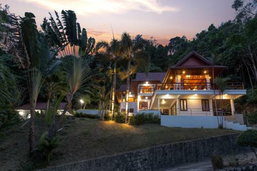 Villa Patong Hill Estate 6
