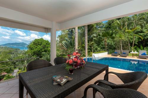 Villa Patong Hill Estate 6