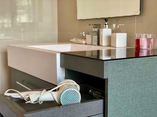 Modern Apartment The Deck 211 At Patong By Plh Phuket