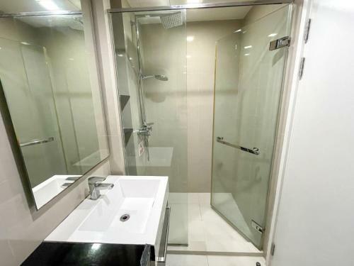 Apartamento The Deck Patong By Am