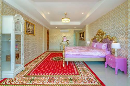 Exclusive Castle Villa With Two Pools+gym+cinema Patong