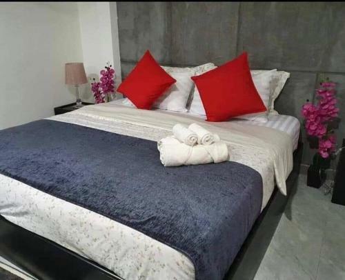 Charming 3 Bedroom, 3 Bathroom Villa With Private Pool