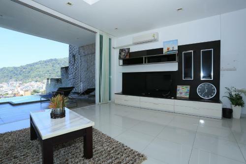 Seaview Villa Patong ????3??? 5?????? 4bdr Pool