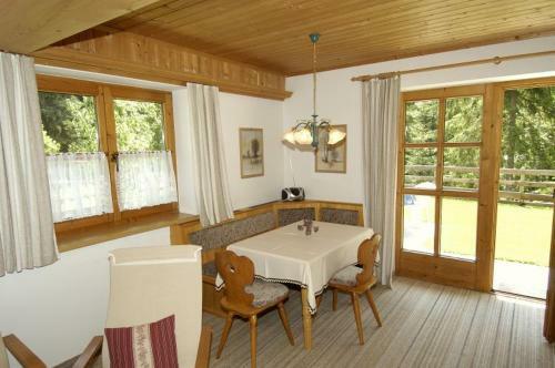 Apartamento Ferienwohnung Waldblick