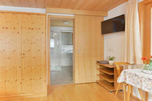 Hostal Pension Haus Romy