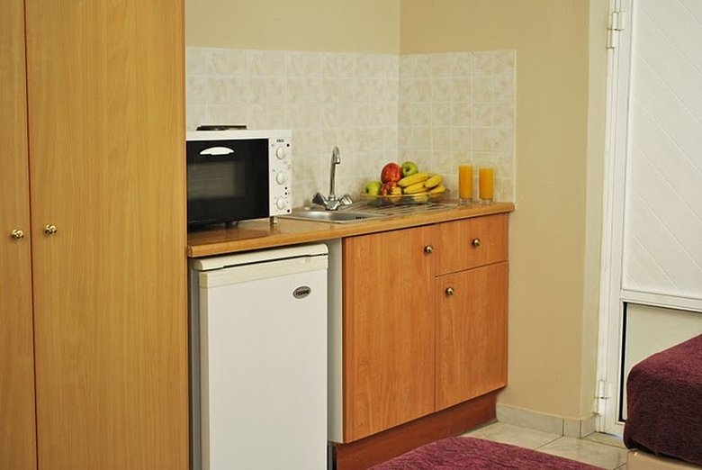 Plessas Palace Aparthotel