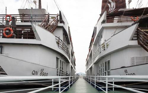 Halong Glory Cruise