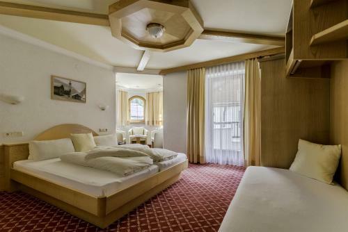 Hotel Enzian Paznaun