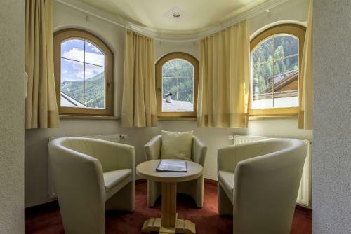 Hotel Enzian Paznaun