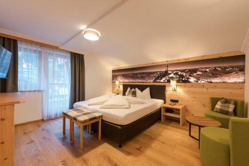 Hotel Enzian Paznaun