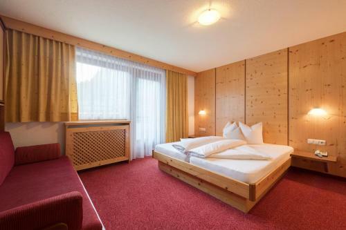 Hotel Enzian Paznaun