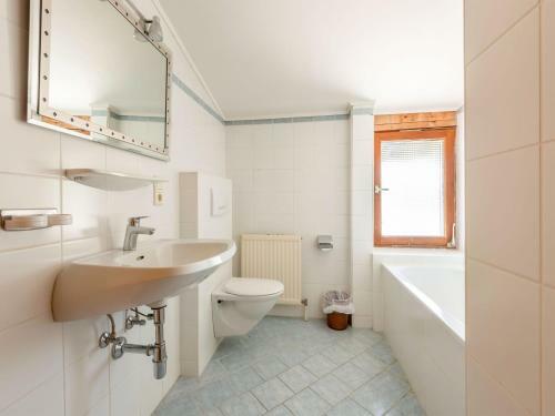 Amazing Apartment In S�ll With A Terrace