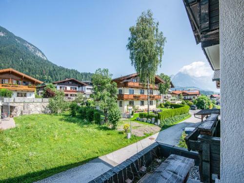 Gorgeous Apartment In S�ll With A Garden