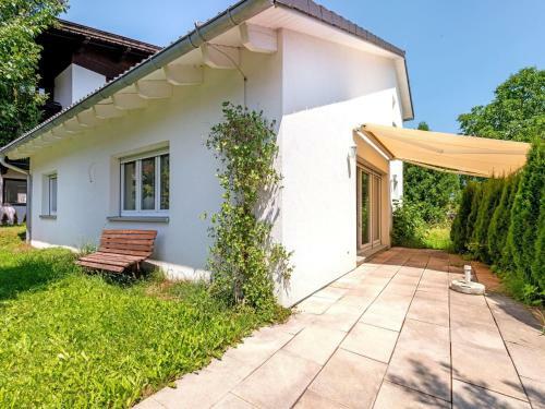 Beautiful Apartment In S�ll With Garden