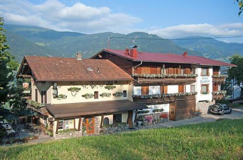 Posada Gasthof J�gerklause