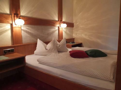 Hostal Wanderpension - Garni Rief - Adults Only