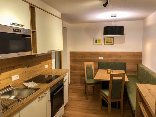 Hostal Bauernhof Im Zillertal, Der Badererhof