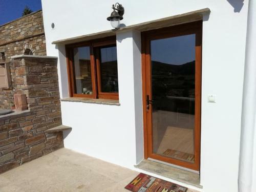 House With Sea And Mountain Views