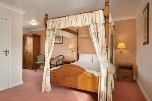 Clarion Collection Hotel The Olde Barn
