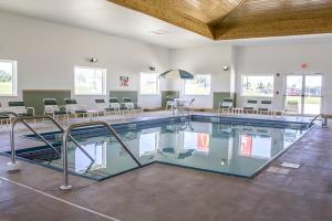 Hotel Sleep Inn & Suites Charles City