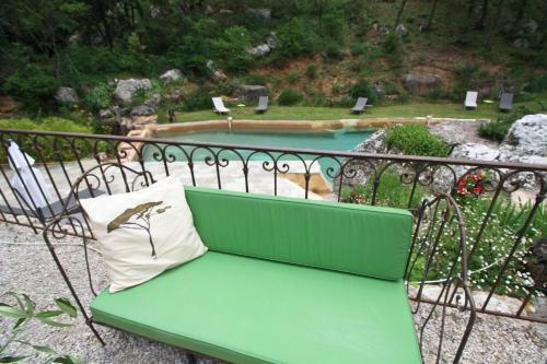 Bed & Breakfast Le Moulin En Provence