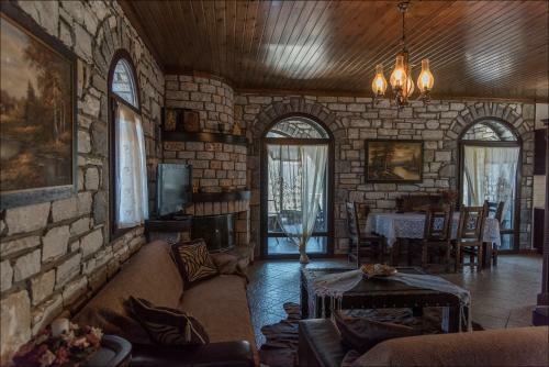 Stone Mansion Anavryti, ??? 20569