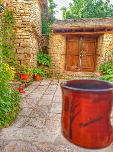 Apartamento Archontiko Rapti Stone Traditional House