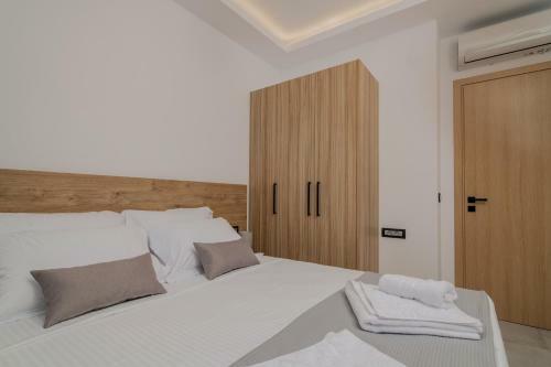 Azor Luxury Villa I