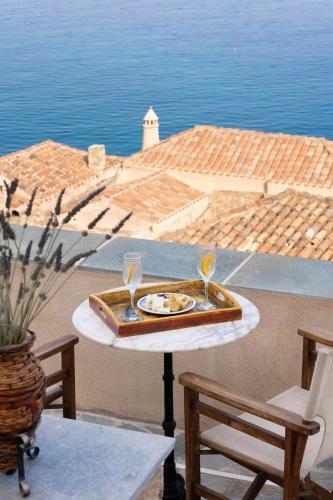 Villa Casa Rodanthi - Luxury Castle Residence