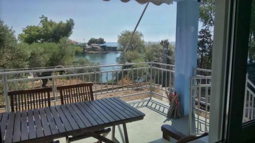 Home By The Sea