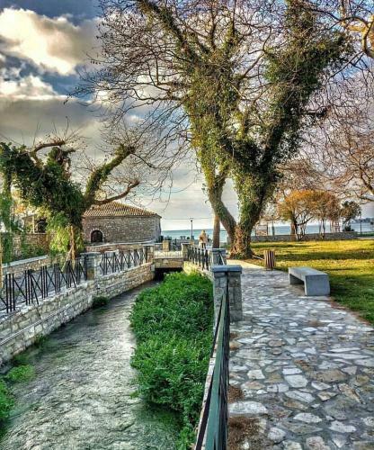 Apartamentos Nafpaktos Beach Luxury Suites