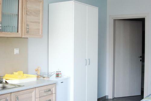 Soula's Sunshine Green Apartment