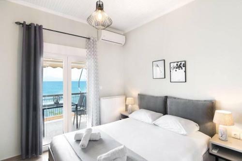 Endless Sea View House