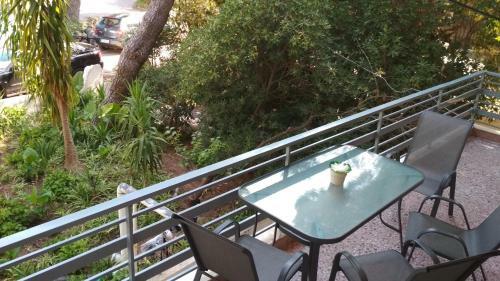 Apartamento Zoumperi Full House