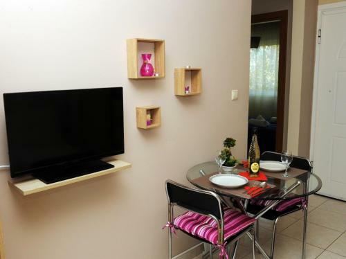 Sunny Family Apartment