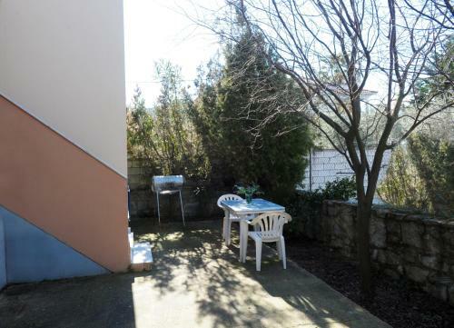 Sunny Family Apartment