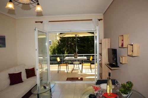 Sunny Family Apartment