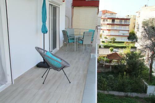M Apartments, Kallikratia