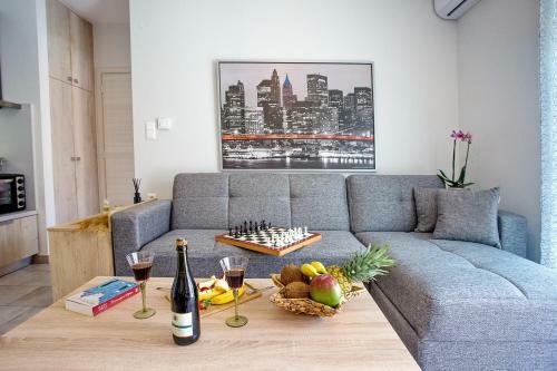 Sun & Sea Luxury Apartment