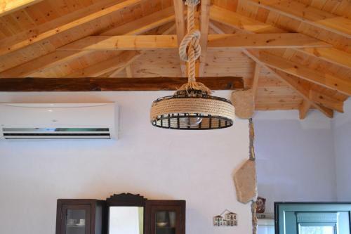 Traditional Villa Nea Peramos