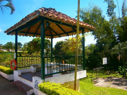 Hotel Caba�as Casa De Campo Guaduas