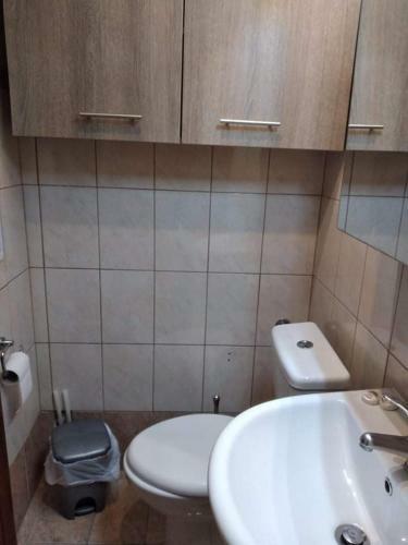 Anna Apartments
