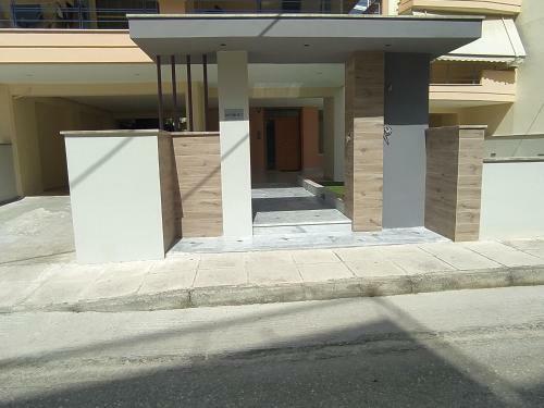 Ioanna's Luxury Two Bedroom Apartment