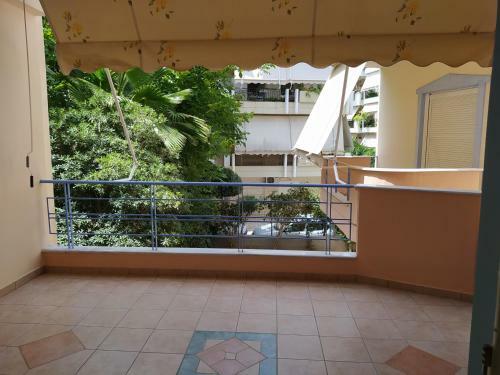 Ioanna's Luxury Two Bedroom Apartment