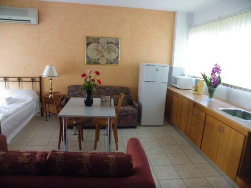 Areti Central Apartment