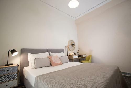 Hellona House ,sunny And Cozy Apartment's